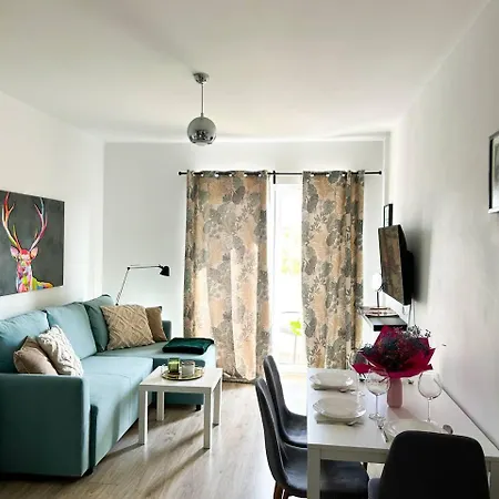 Lumina Comfy Apartment